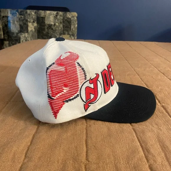 Vintage New Jersey Devils Red, White & Black Cap - Picture 3 of 6